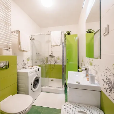 Tauron Arena - Parking, Balcony, Aircon - By Rentujemy *